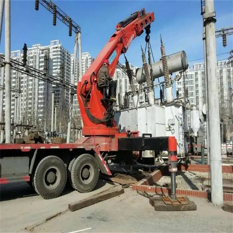 南头镇就近吊车出租|工地厂房吊装设备租赁|24小时高效响应