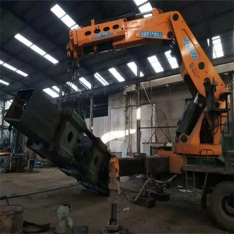 南头镇折臂吊出租怎么收费