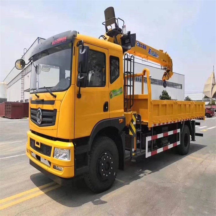 南头镇附近找一辆随车吊出租