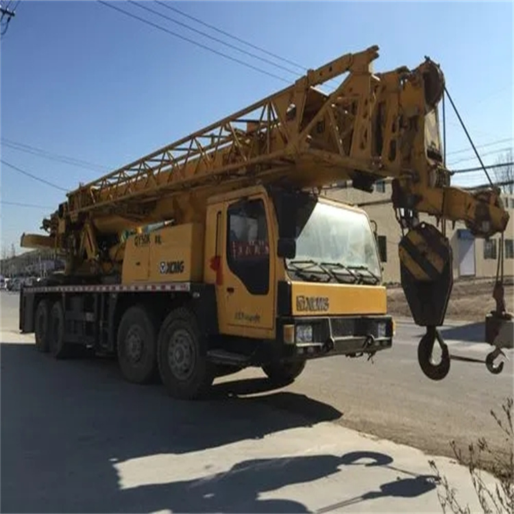 南头镇哪里有专业吊车出租